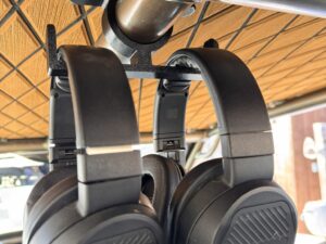 sxs headset holder utv roll cage bar clip headphones cardo radio steering wheel hook hanger 1.75 2" tube